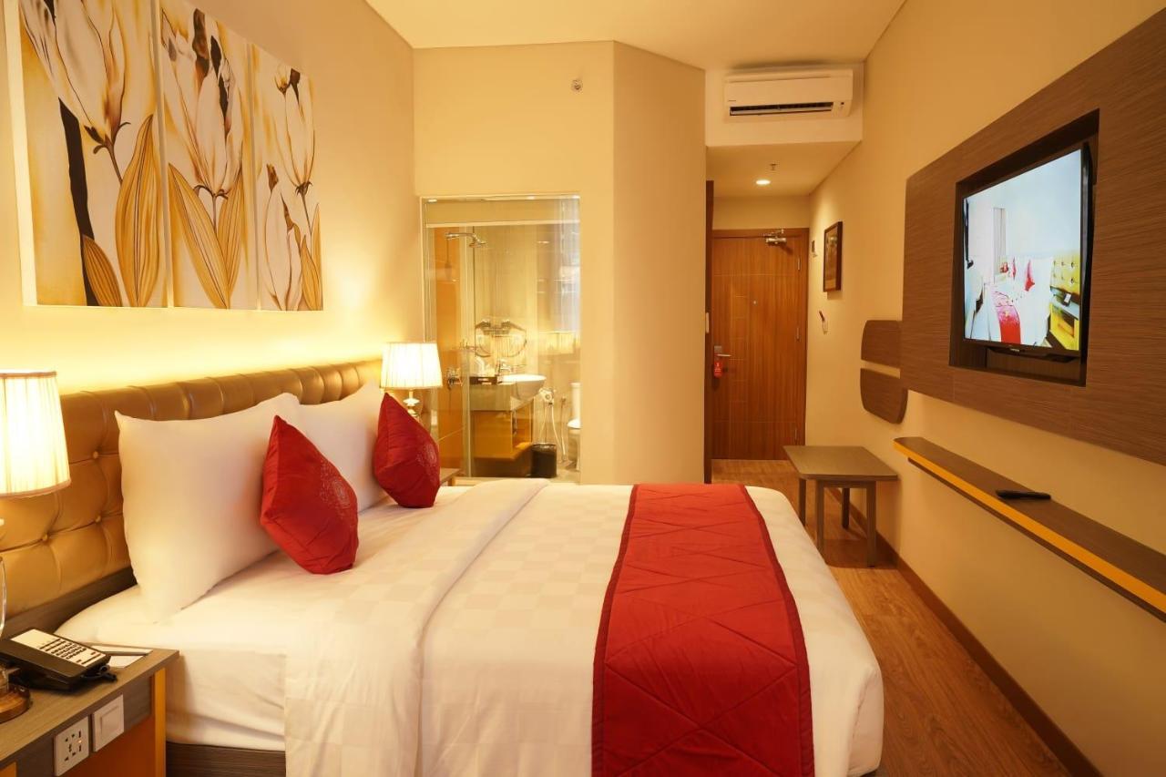 Hotel Ramada By Wyndham Yogyakarta Sleman  Exterior foto